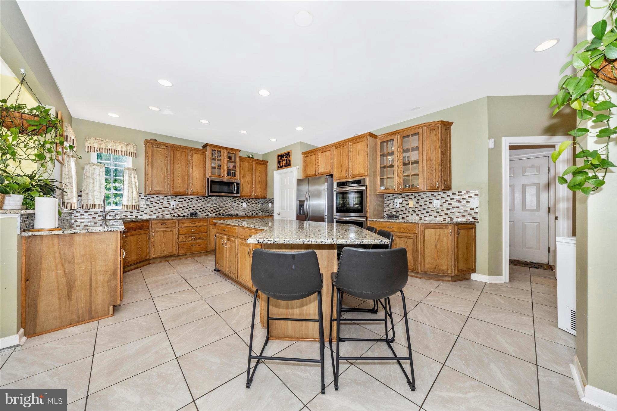 WEST FIELDS - Residential