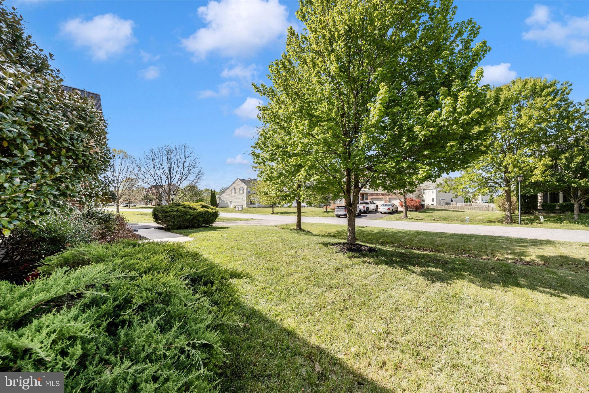 WEST FIELDS - Residential