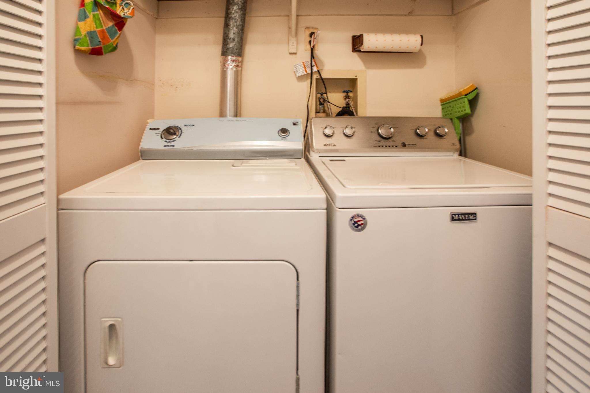 WYNDHAM PLACE - Residential