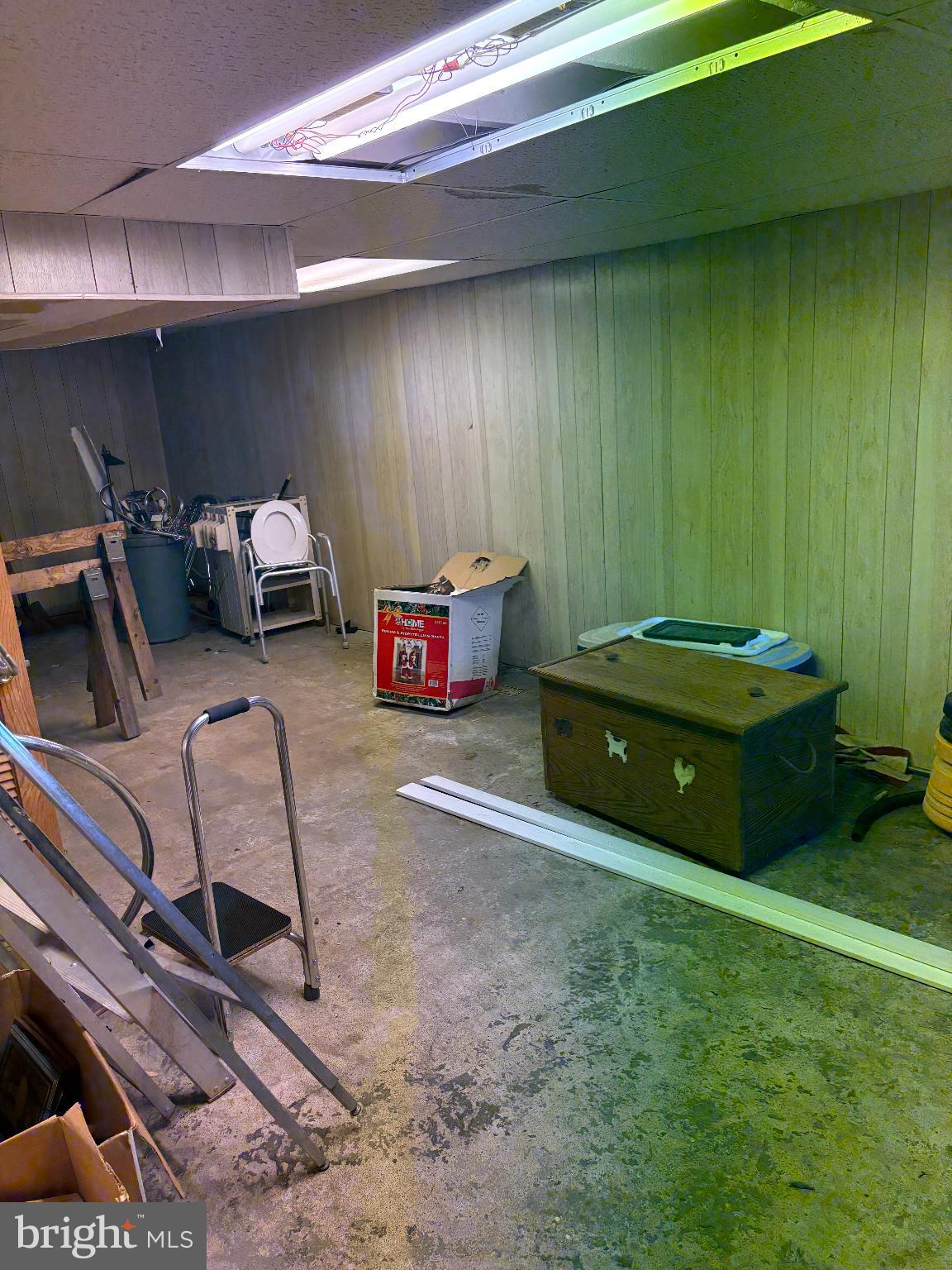 DELMAR VILLAGE - Residential