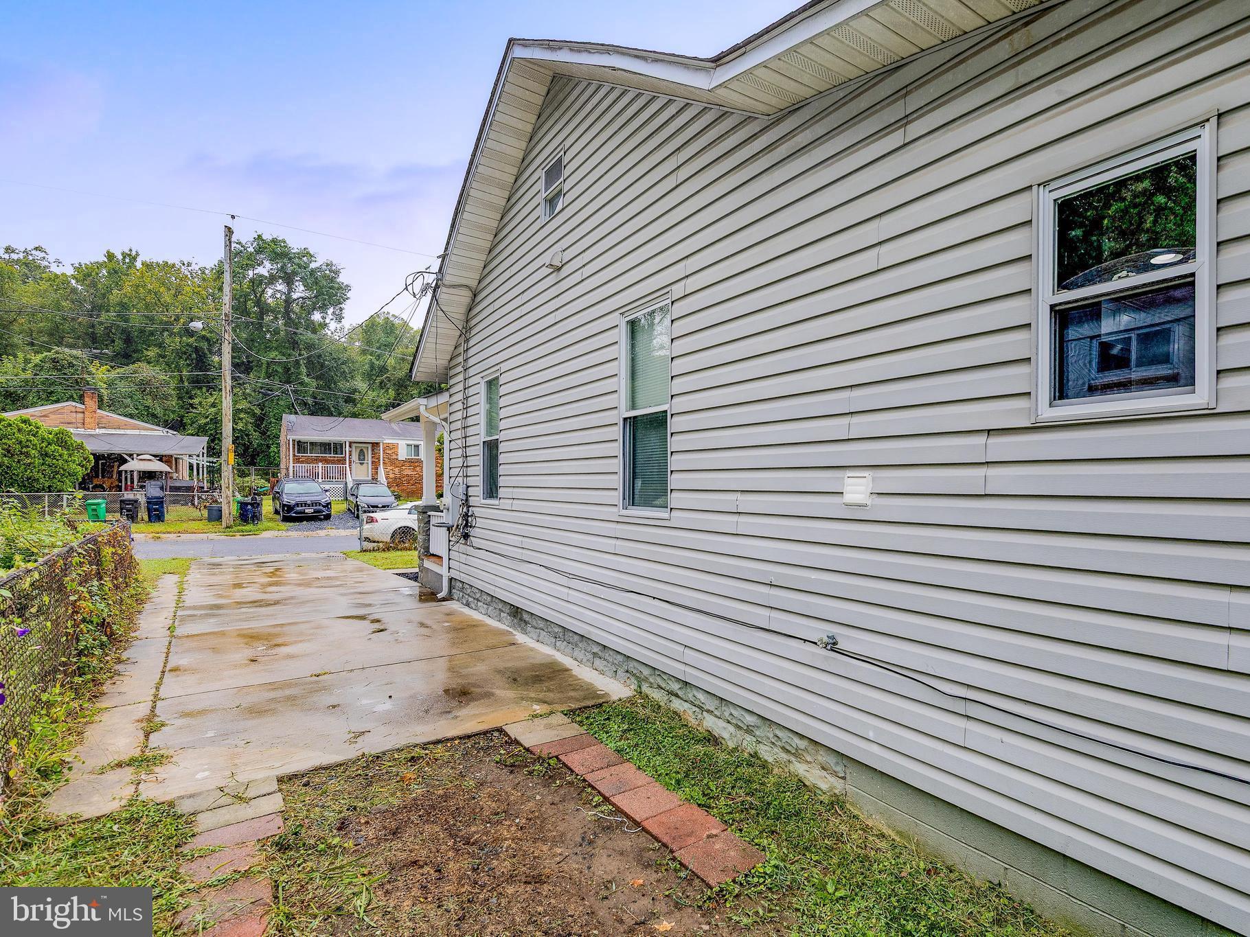 CARMODY HILLS - Residential