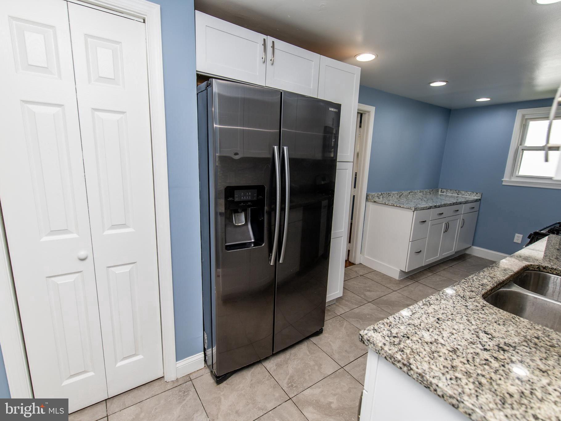 CARMODY HILLS - Residential