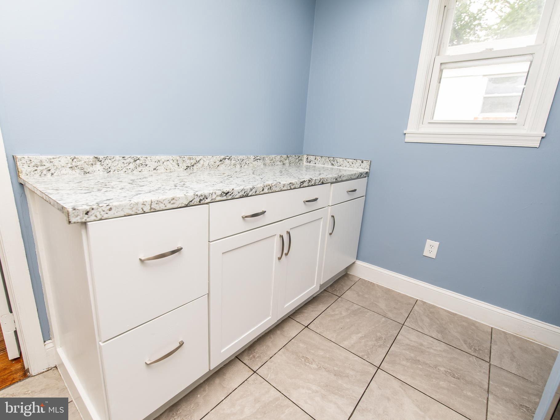 CARMODY HILLS - Residential