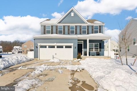 25 MATTHEWS STREET WILLIAMSTOWN NJ 08094