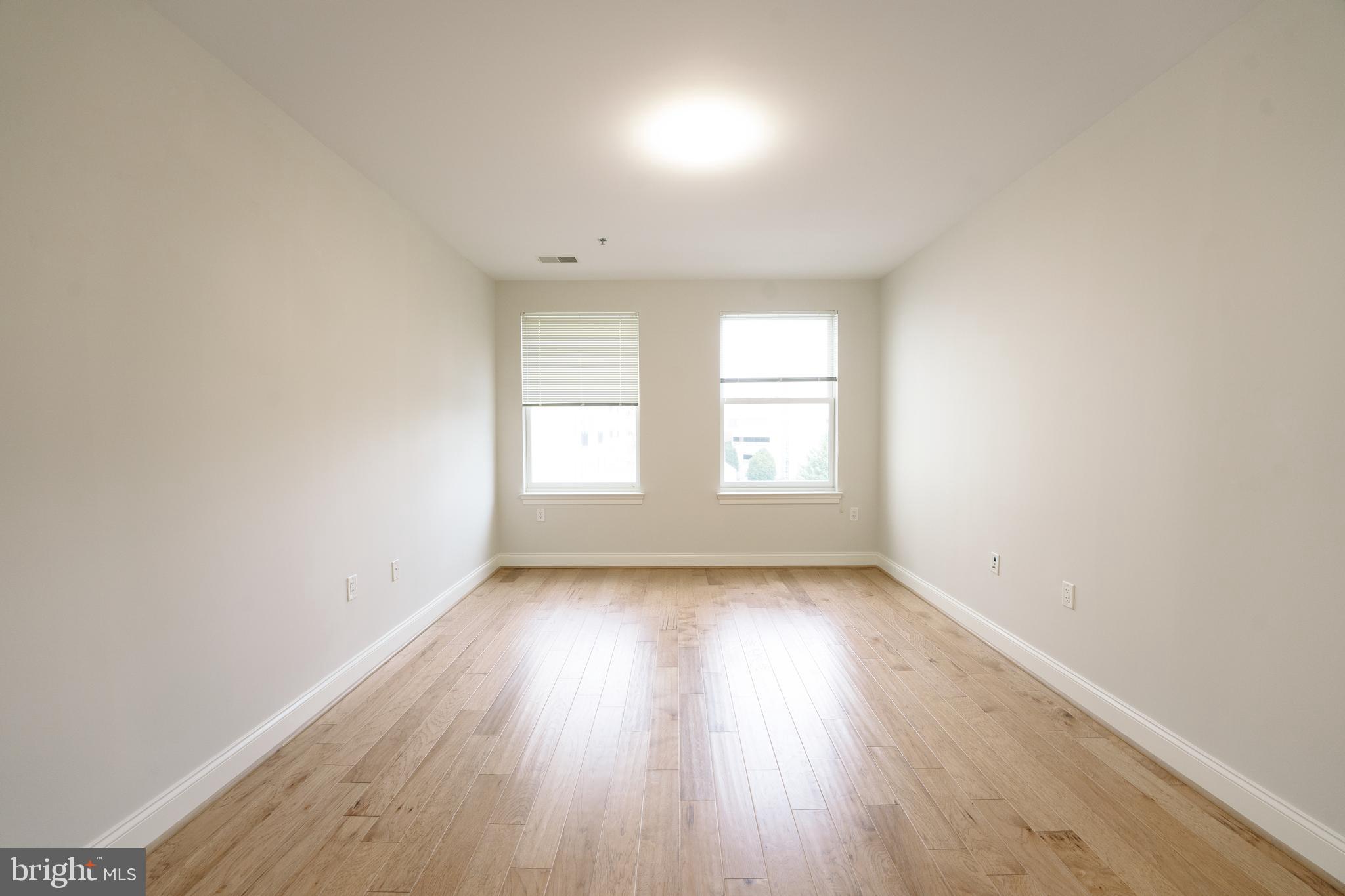 PALLADIAN - Residential Lease