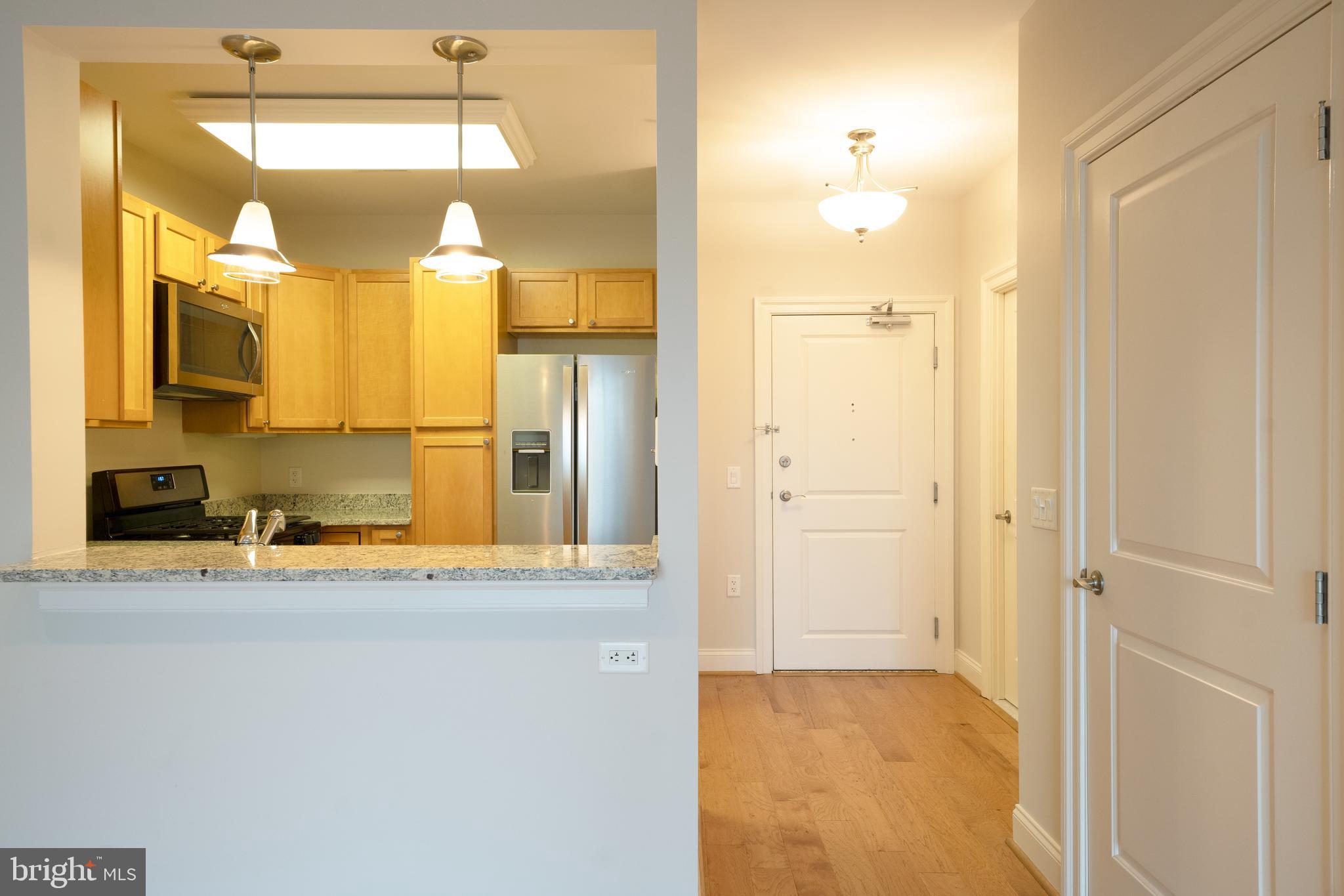 PALLADIAN - Residential Lease