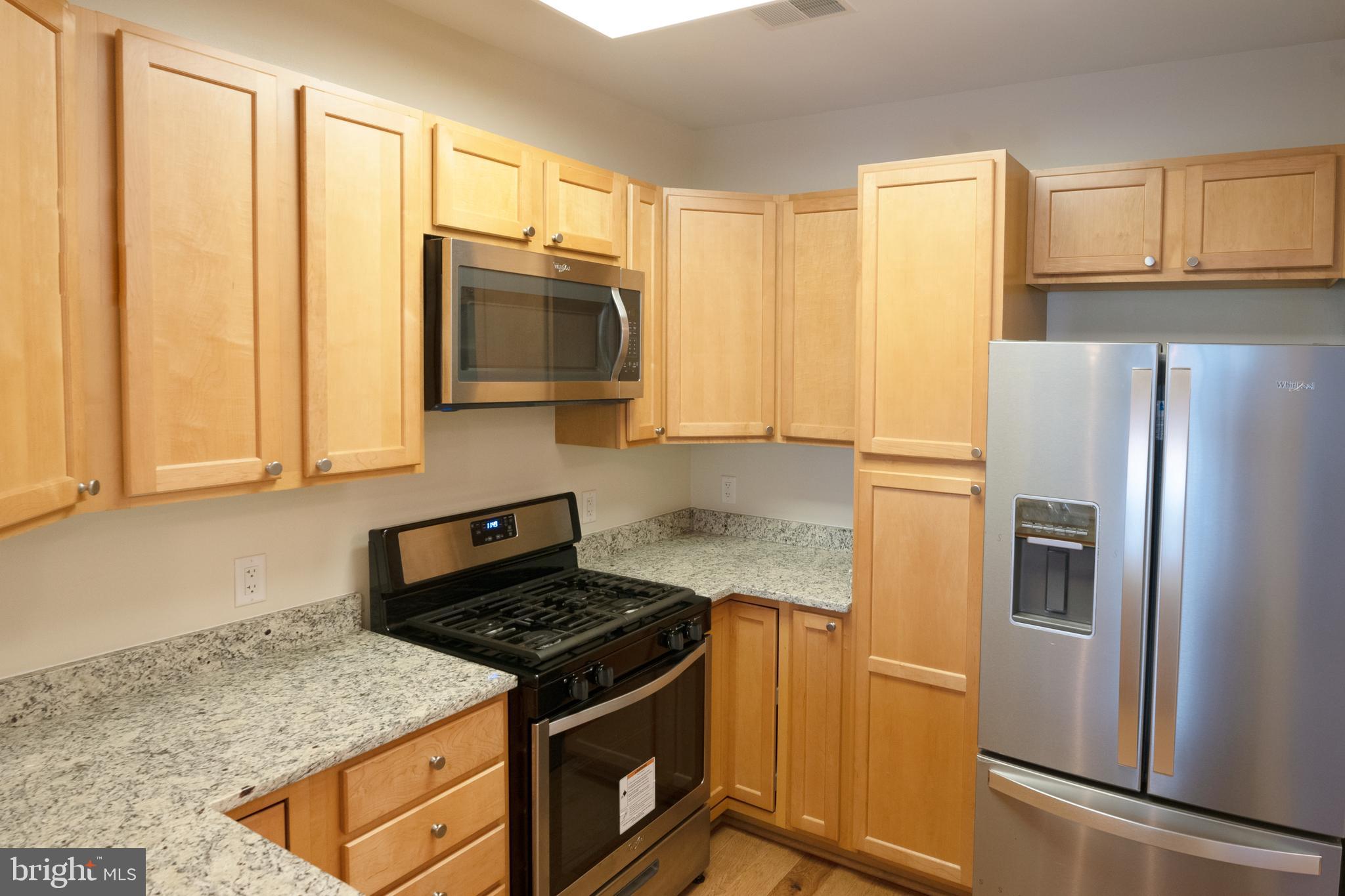 PALLADIAN - Residential Lease