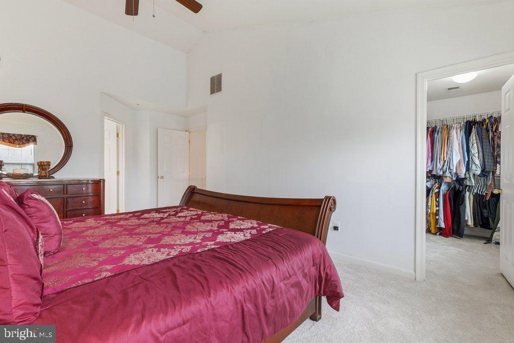 SNOWDEN POND - Residential