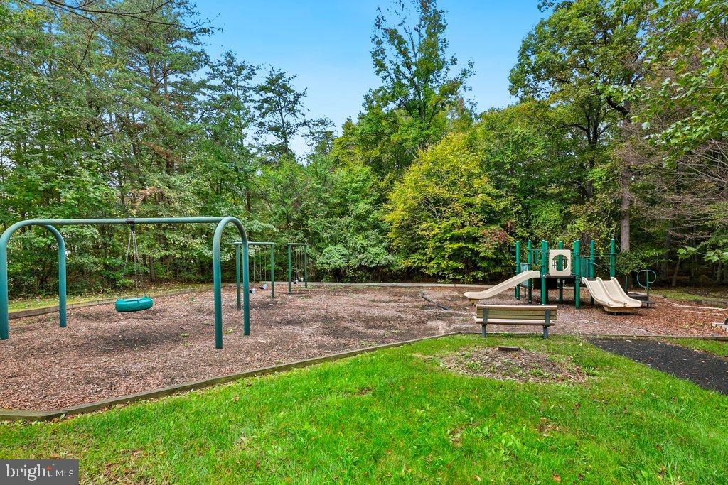 SNOWDEN POND - Residential