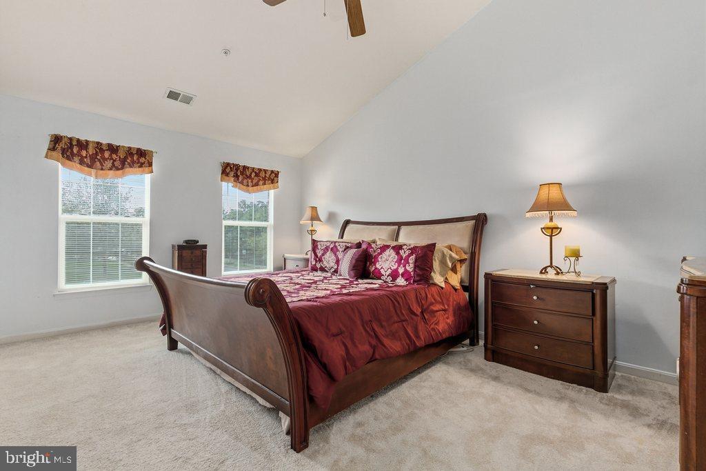 SNOWDEN POND - Residential