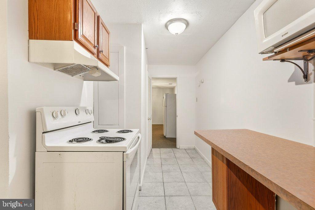 SNOWDEN POND - Residential