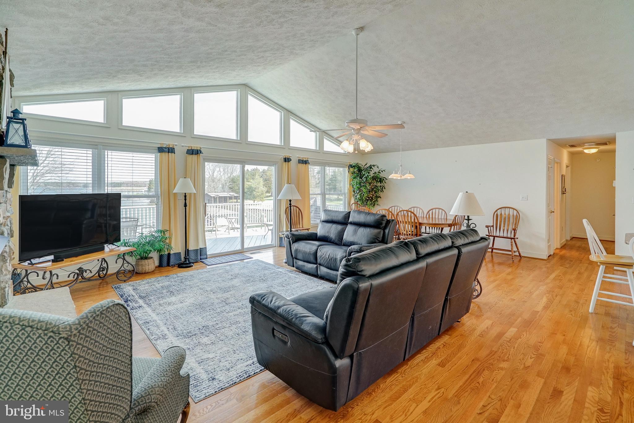 PLEASANT VIEW - Residential