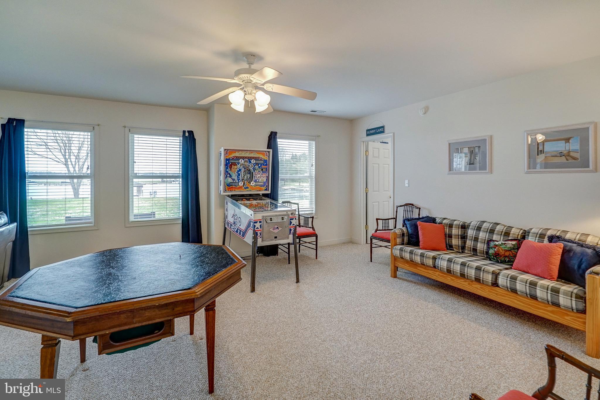 PLEASANT VIEW - Residential