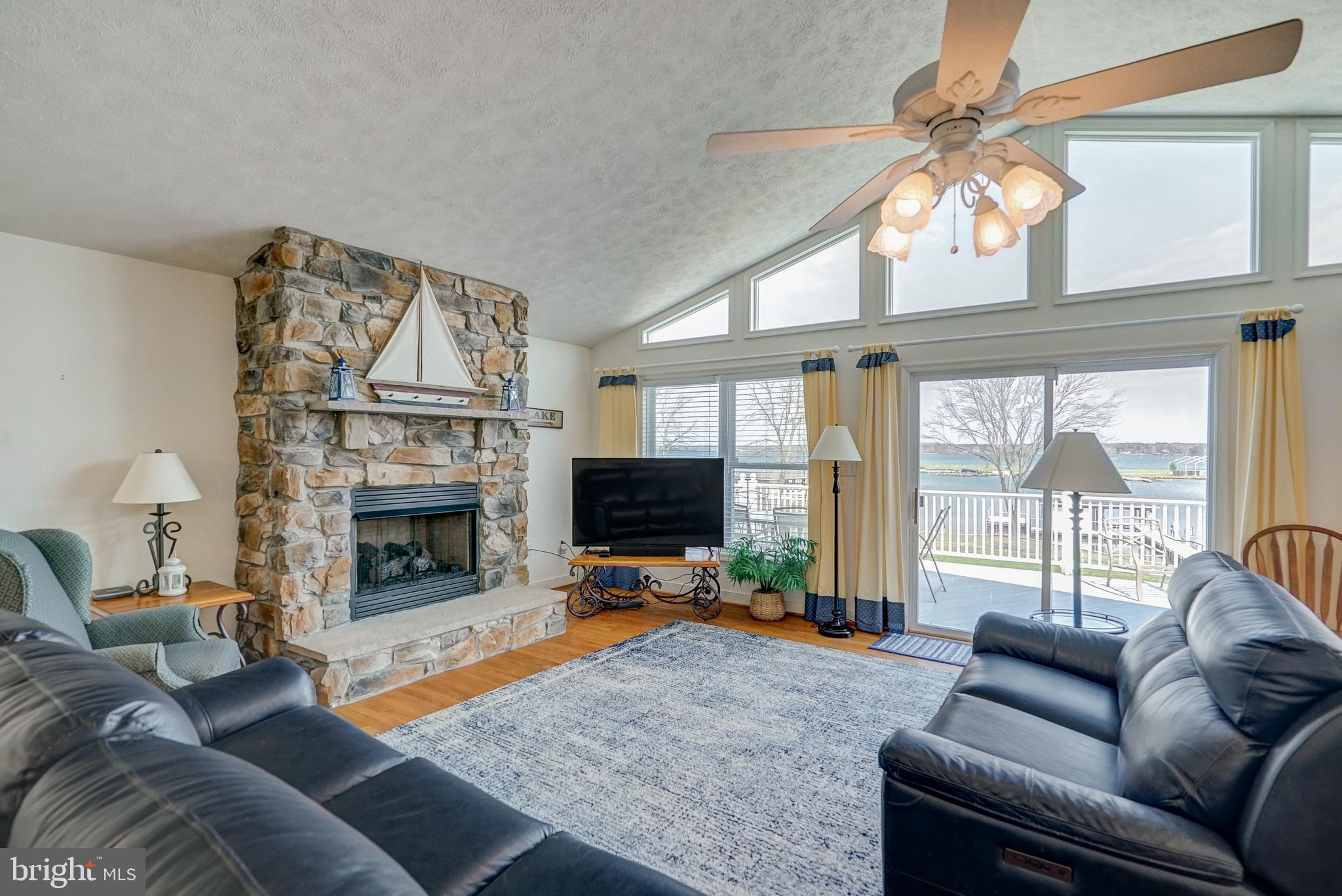 PLEASANT VIEW - Residential