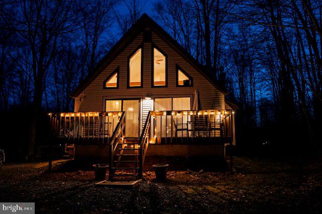 ARROWHEAD  LAKES - Residential