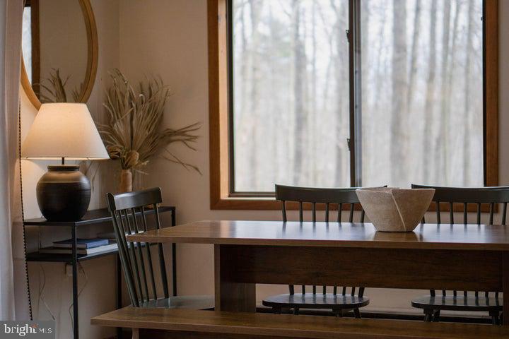 ARROWHEAD  LAKES - Residential