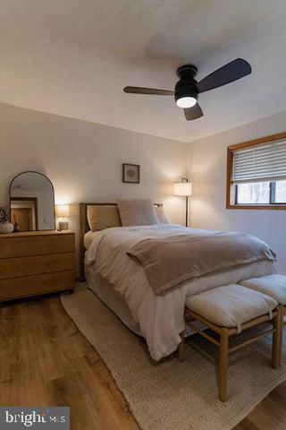 ARROWHEAD  LAKES - Residential