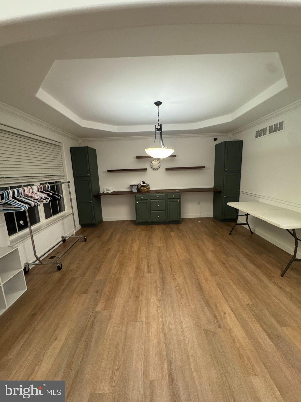 1017 ANTONIO DRIVE