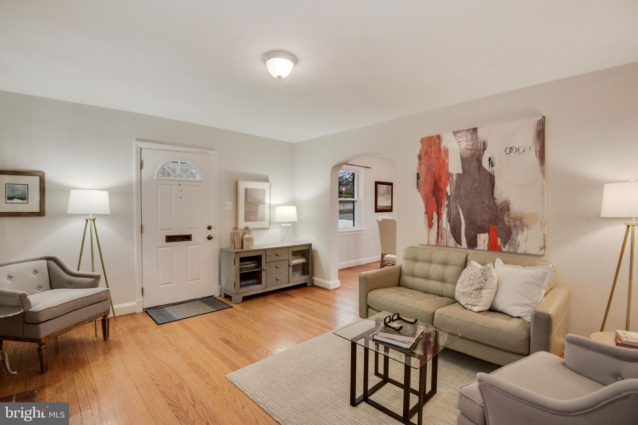 ARLINGTON HEIGHTS - Residential