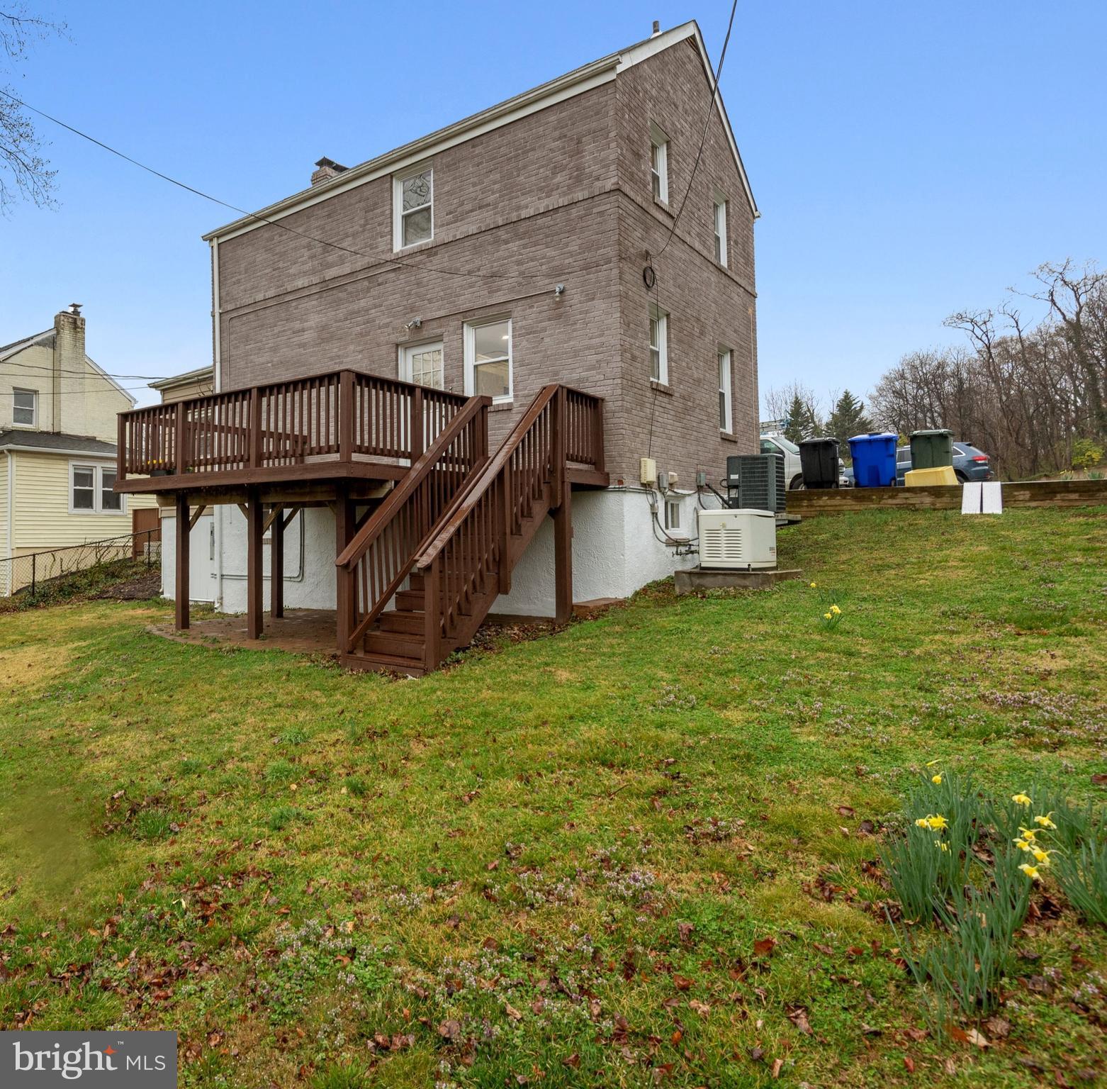 ARLINGTON HEIGHTS - Residential