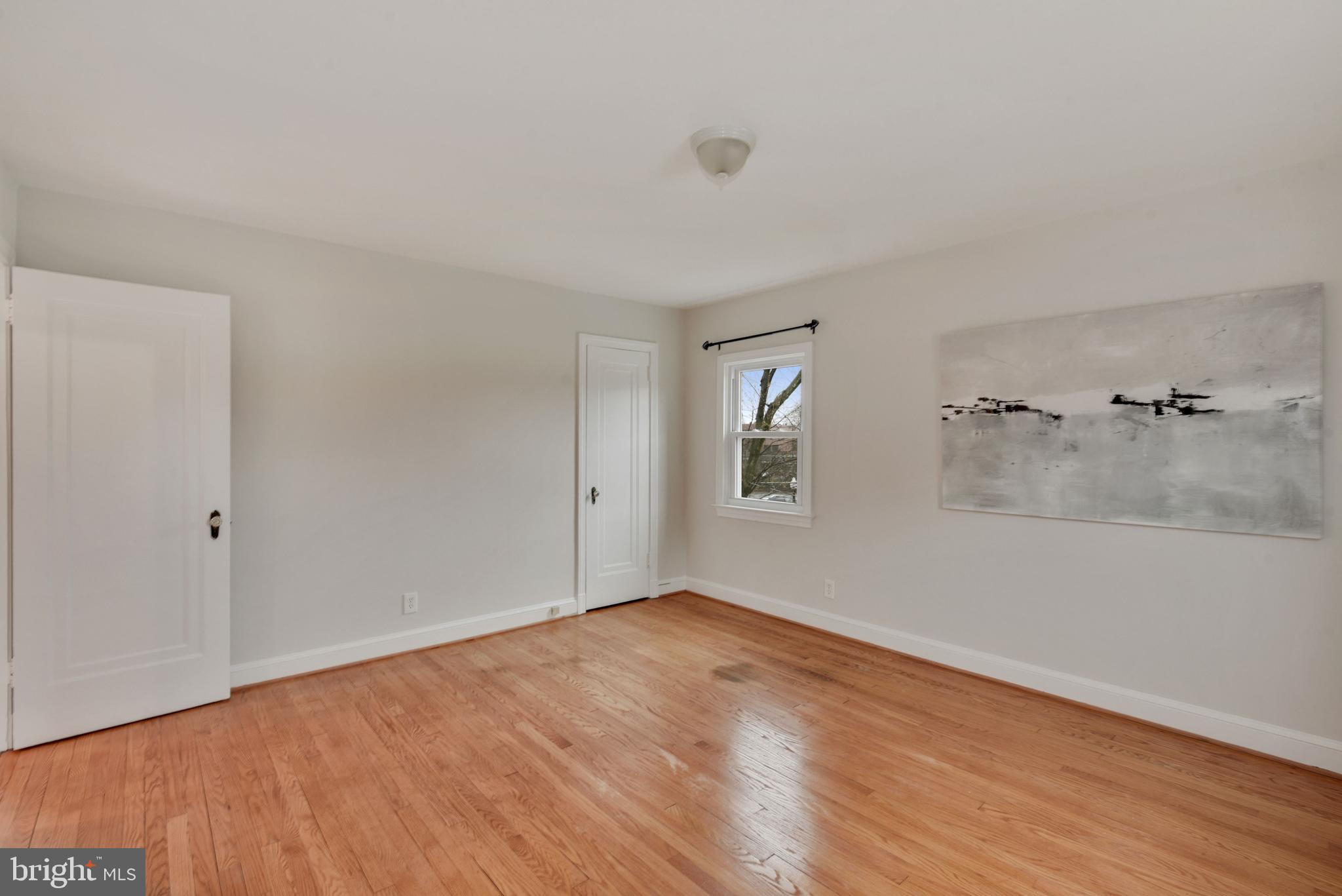 ARLINGTON HEIGHTS - Residential