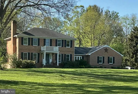 1075 Willowdale Drive, Shepherdstown, WV MLS: WVJF2016996