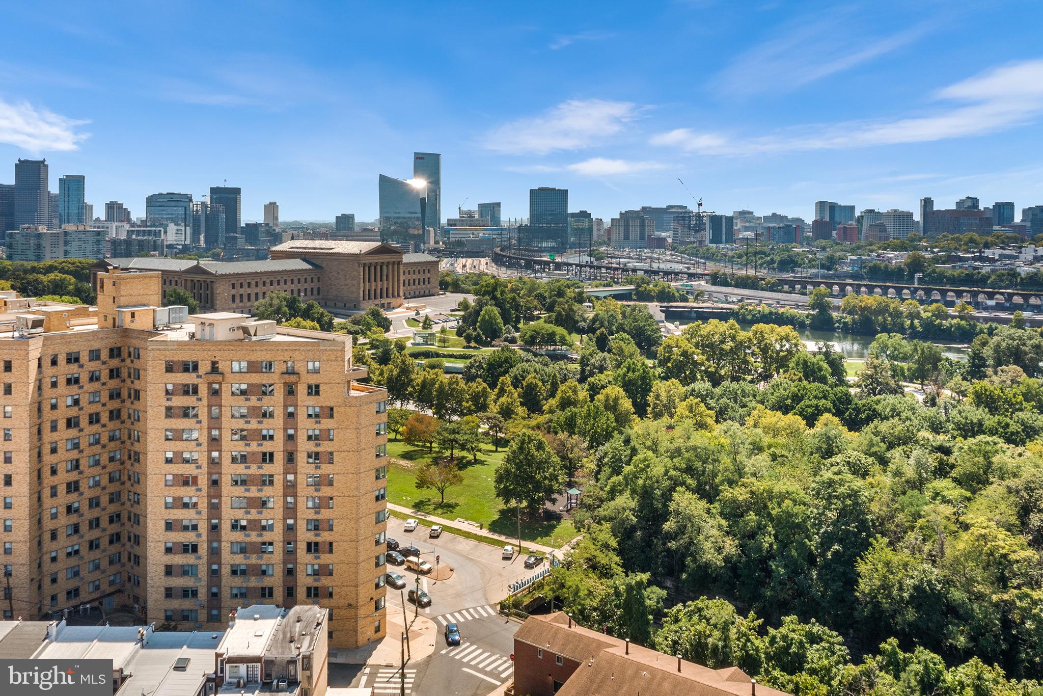 ART MUSEUM AREA - Residential