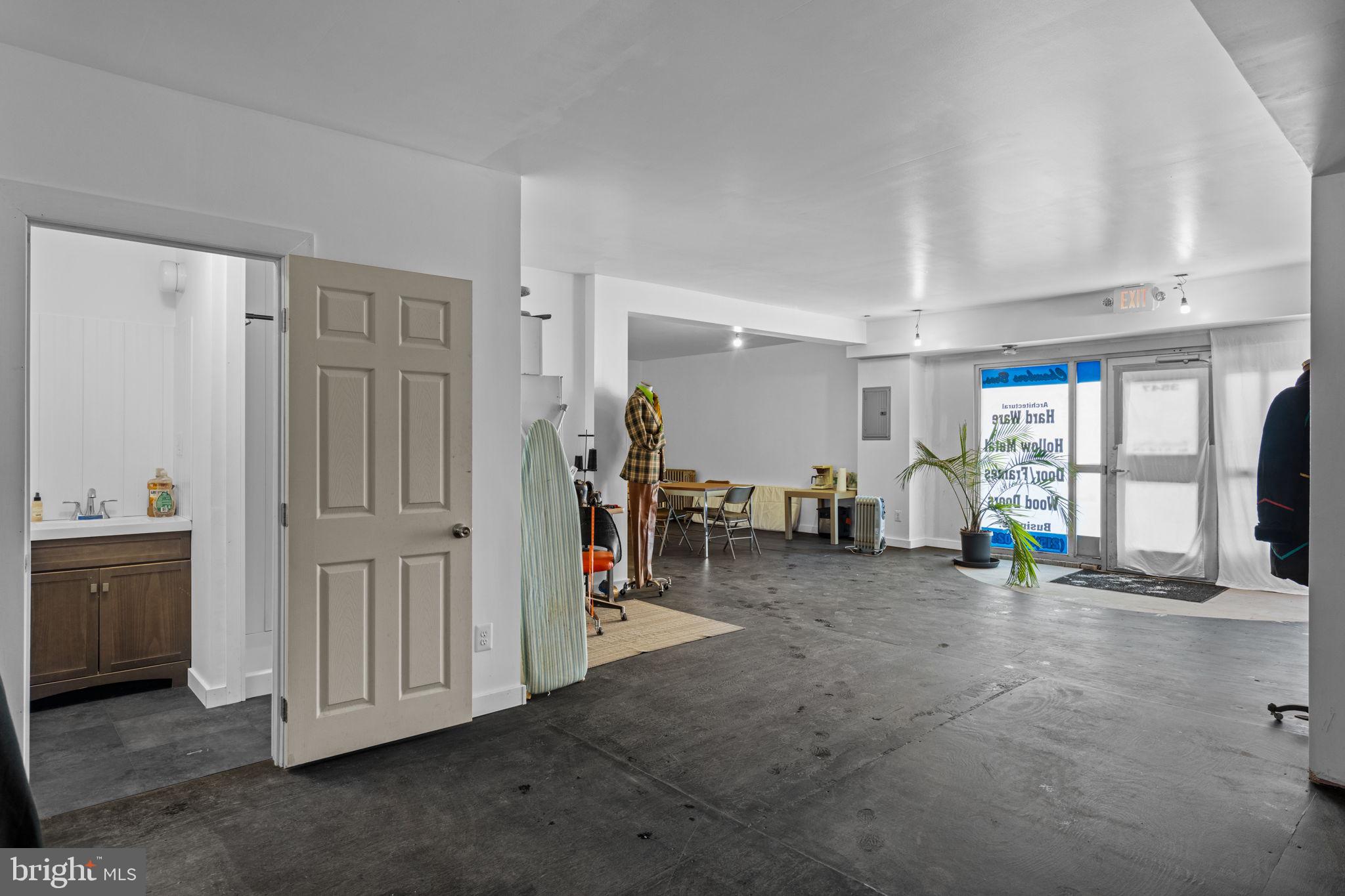 HARROWGATE - Residential