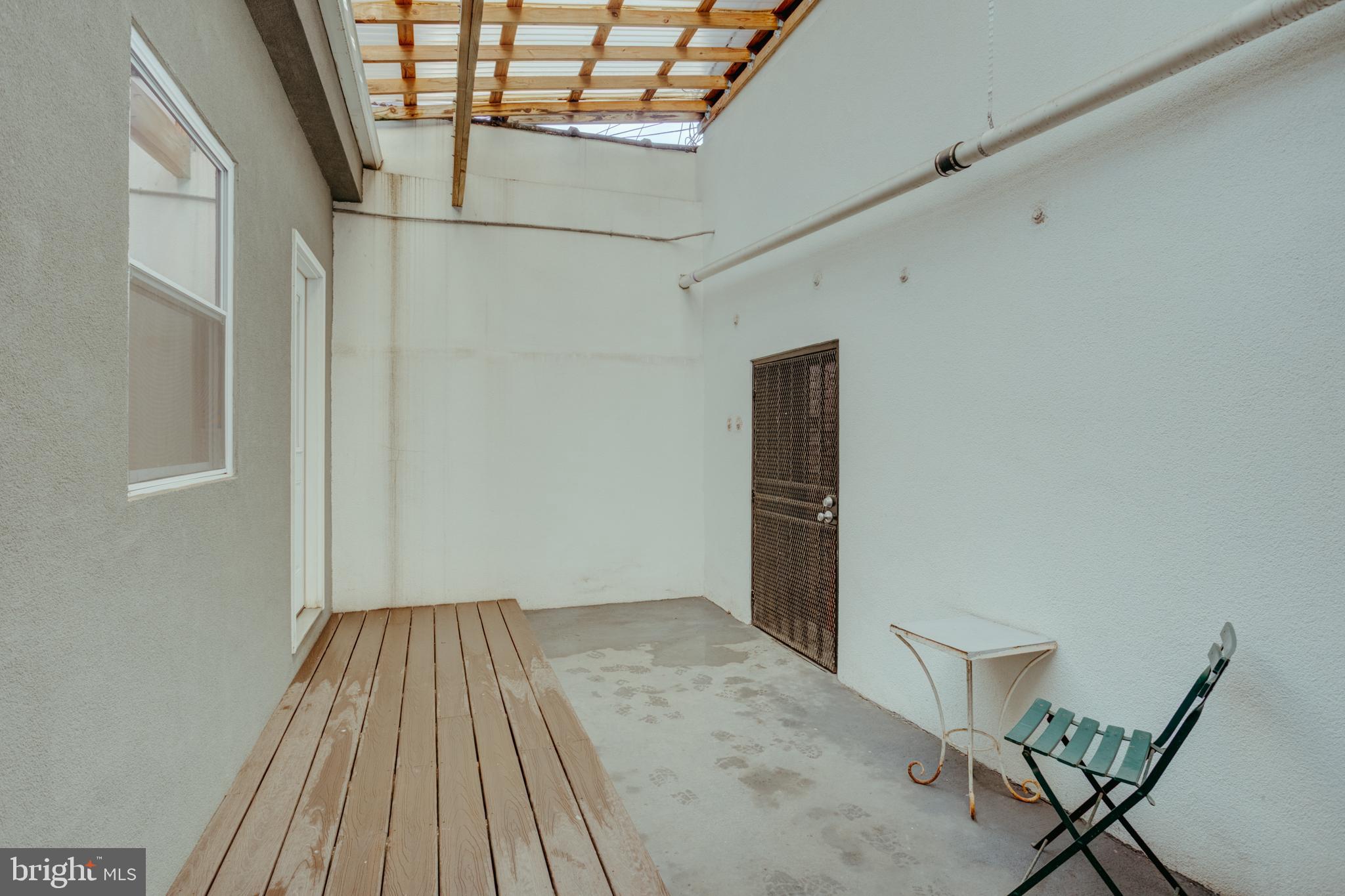 HARROWGATE - Residential