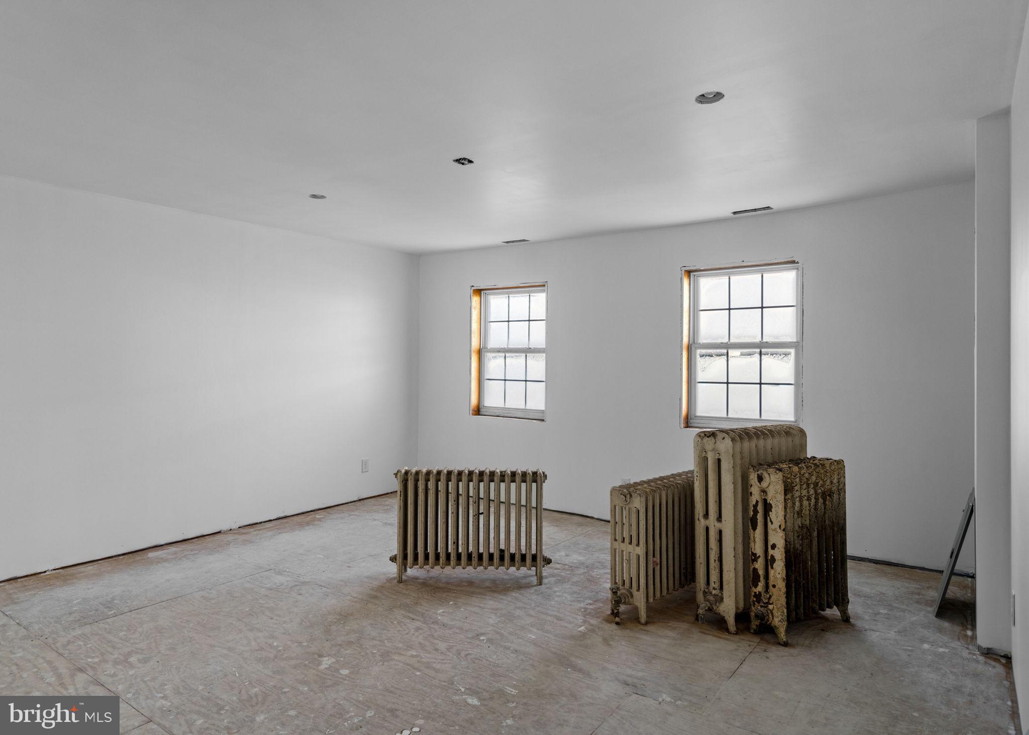 HARROWGATE - Residential