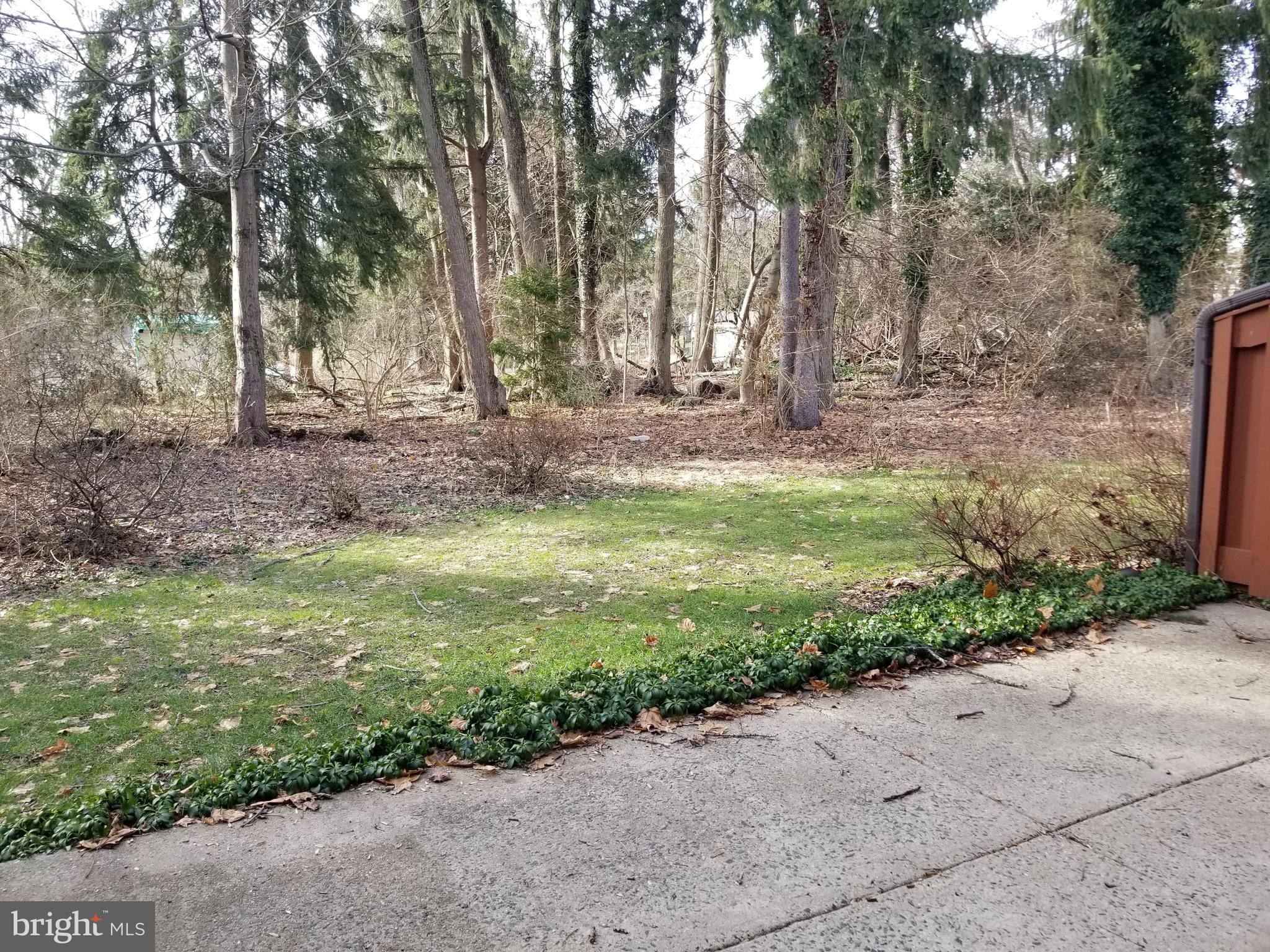 ASPENWOOD - Residential Lease