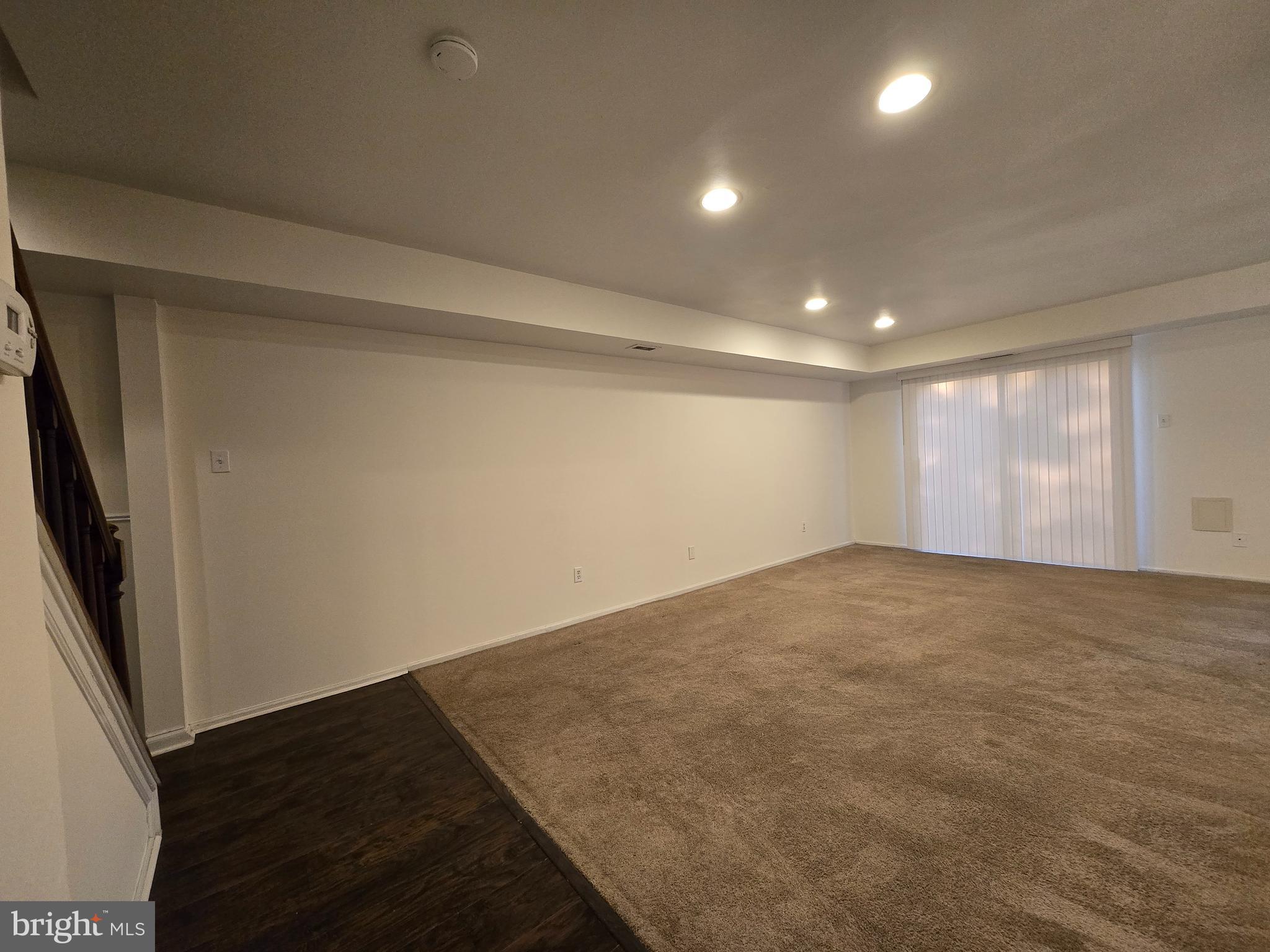 ASPENWOOD - Residential Lease