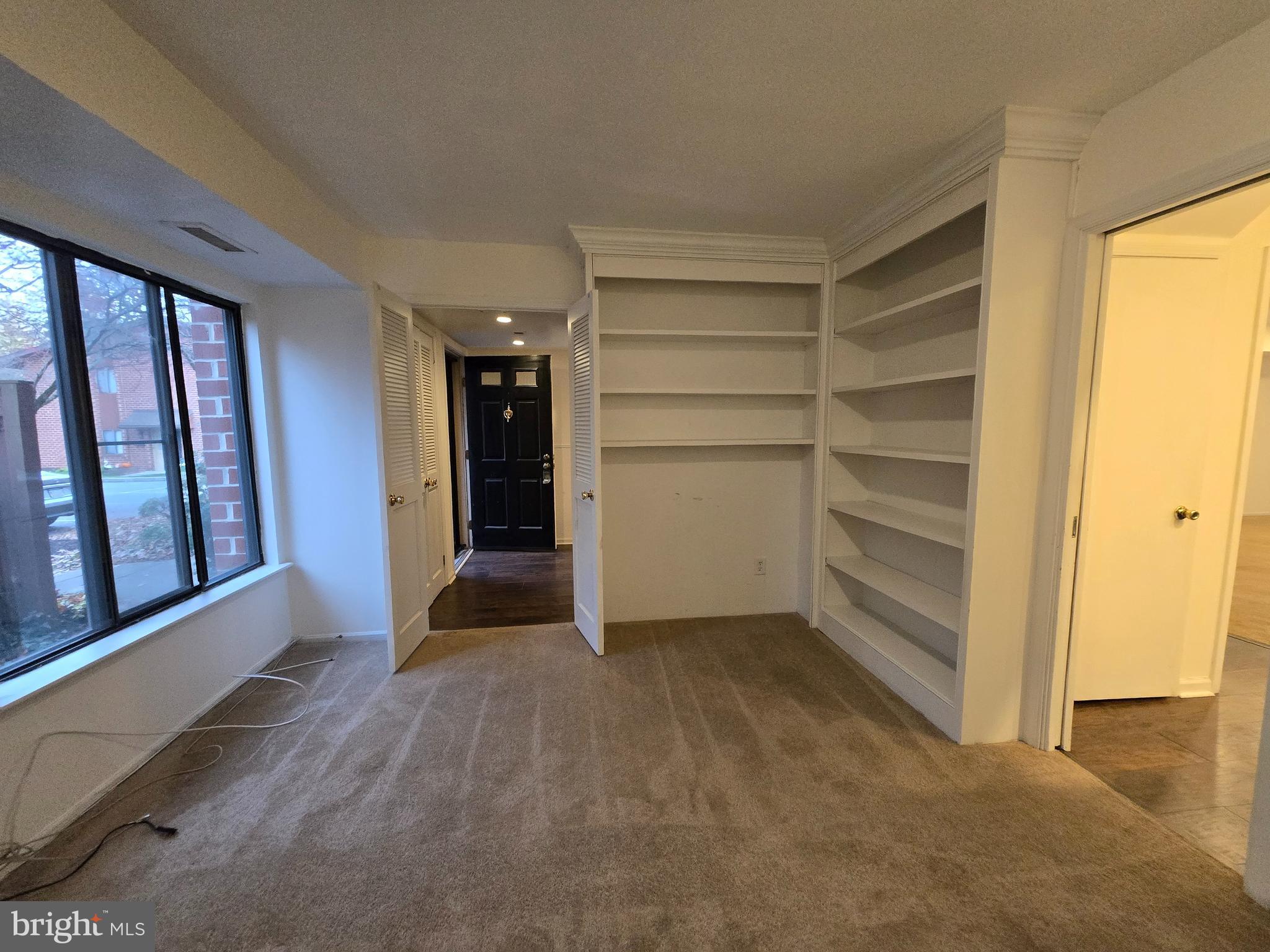 ASPENWOOD - Residential Lease