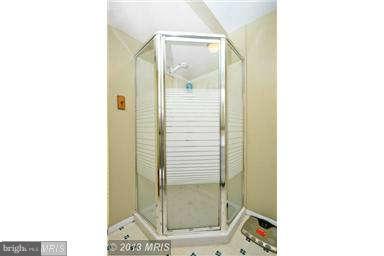 LAKE BRADDOCK - Residential Lease