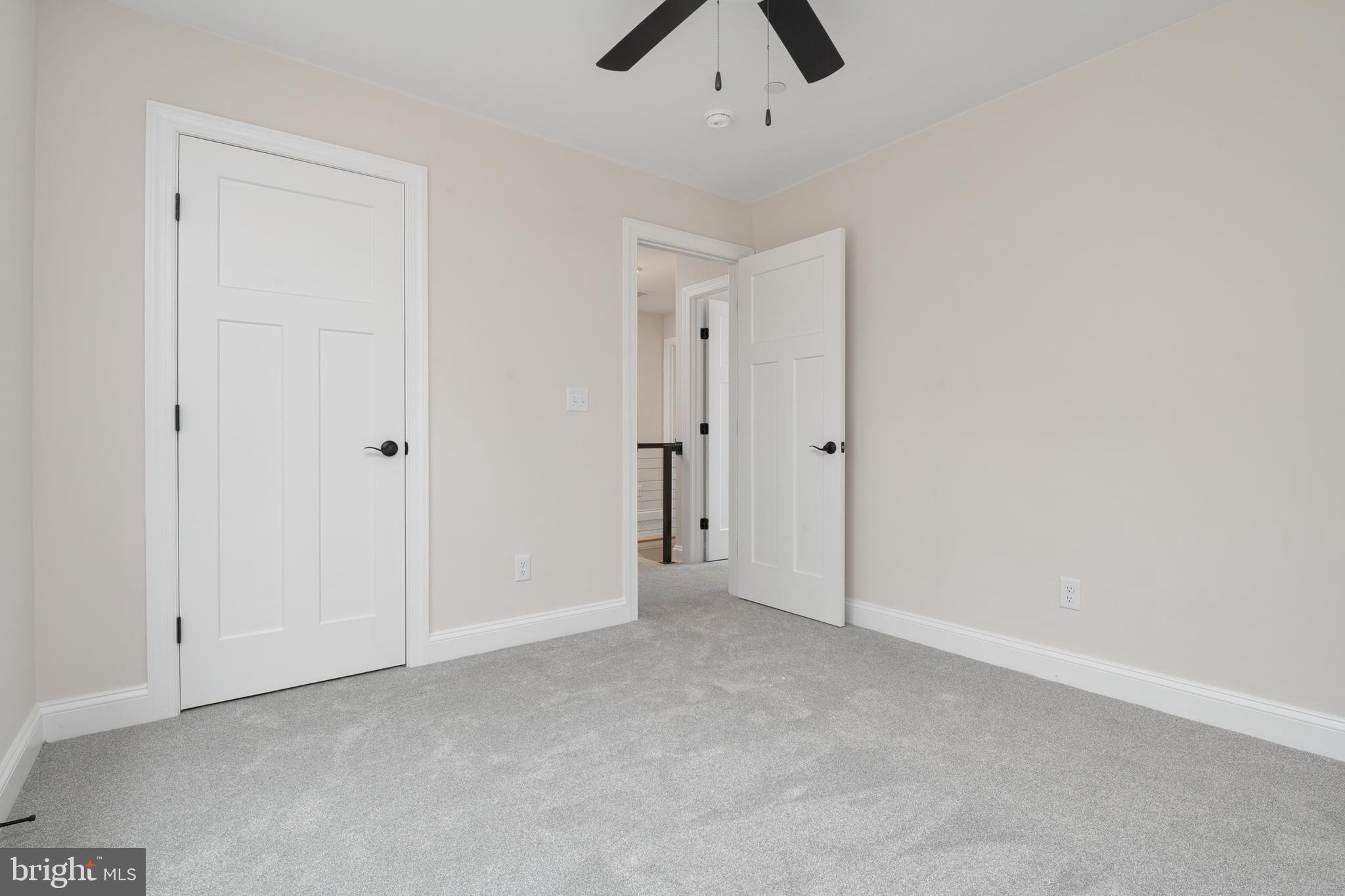 ROMANCOKE ON THE BAY - Residential