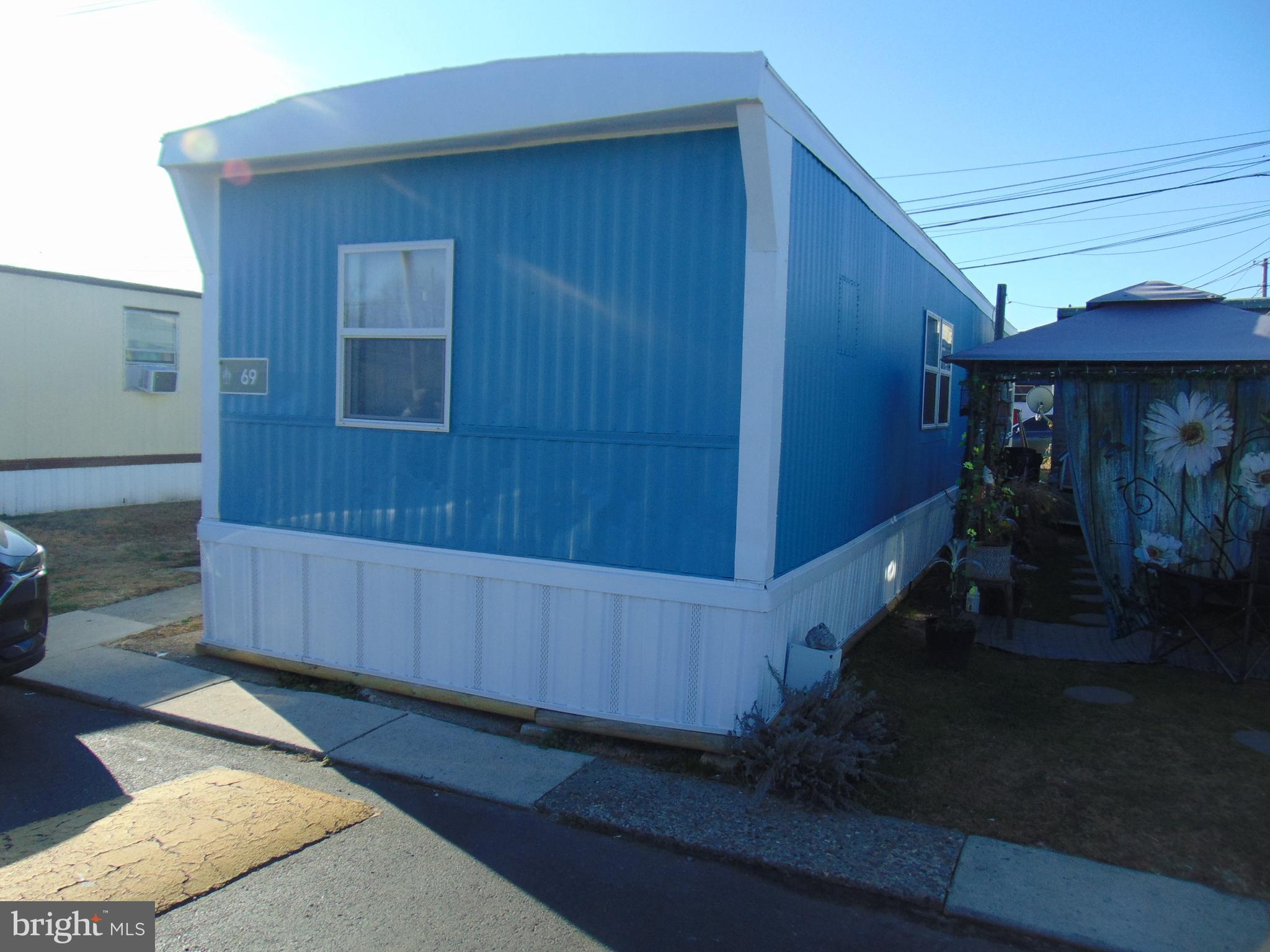 69 Elmwood Ave ELMWOOD AVE