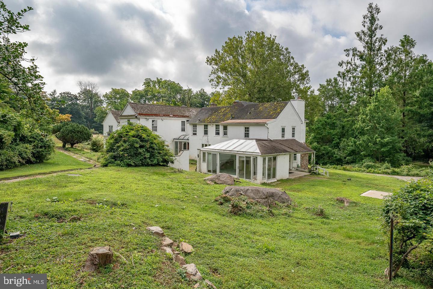 1425 MOUNT PLEASANT ROAD