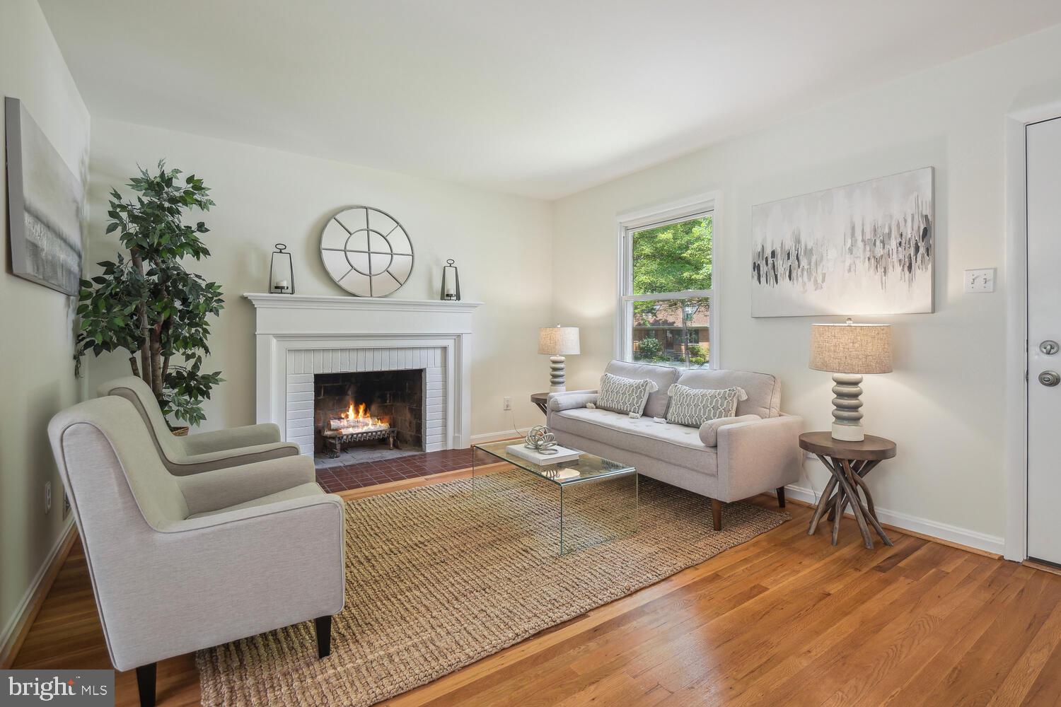 ROCK CREEK PALISADES - Residential