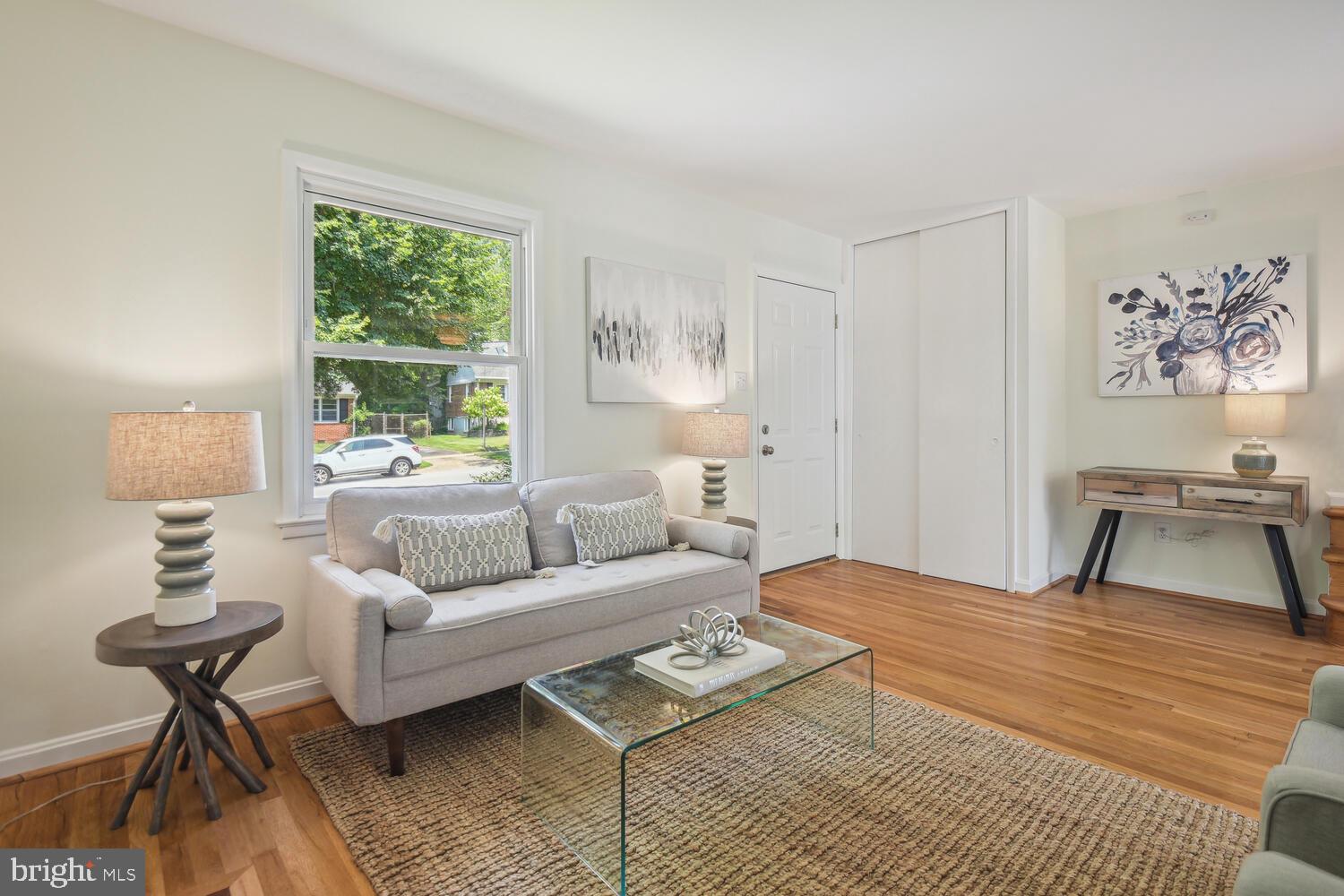 ROCK CREEK PALISADES - Residential