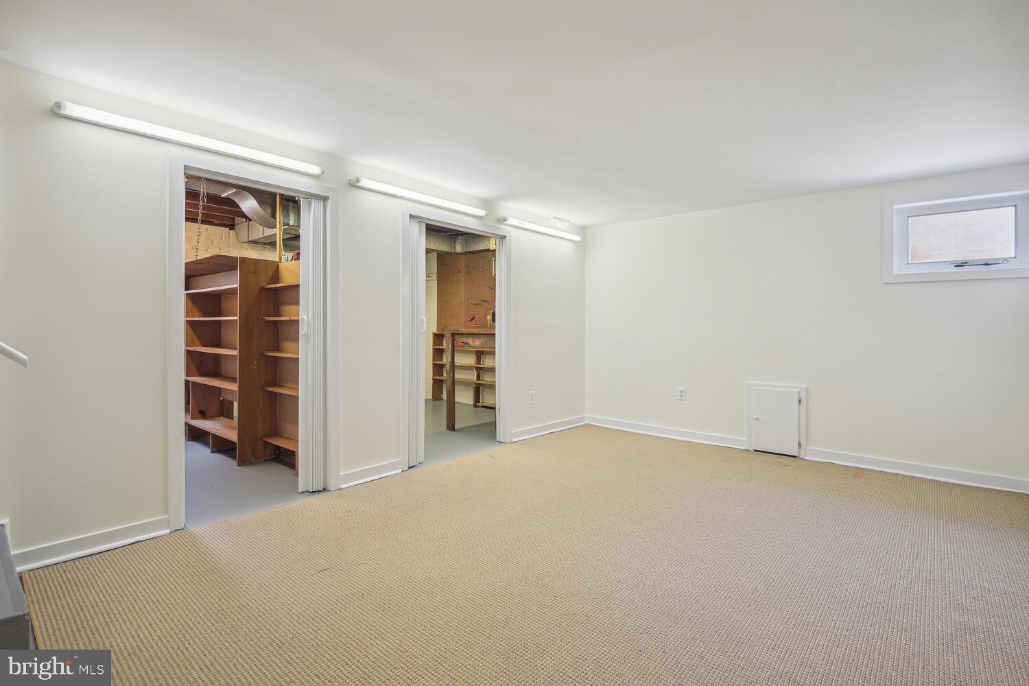 ROCK CREEK PALISADES - Residential