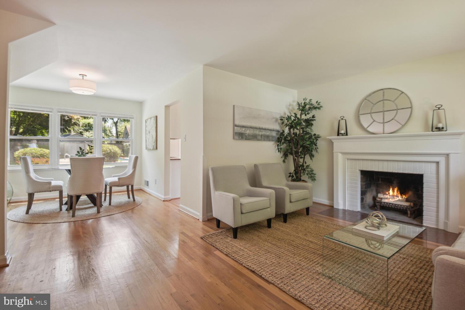 ROCK CREEK PALISADES - Residential