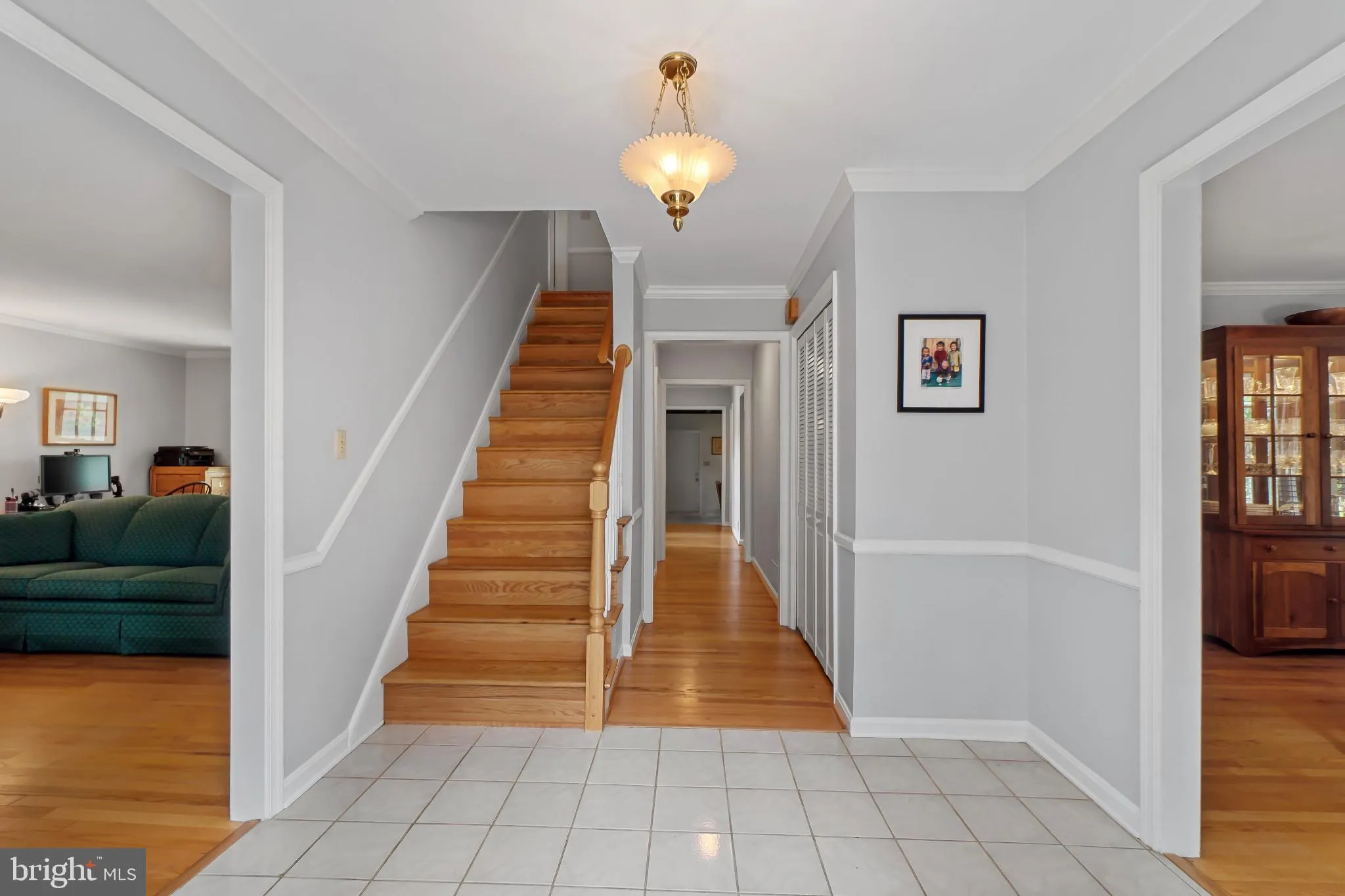 Severna Park, Maryland 21146, United States, 4 Bedrooms Bedrooms, ,3 BathroomsBathrooms,Residential,Coming Soon,167593