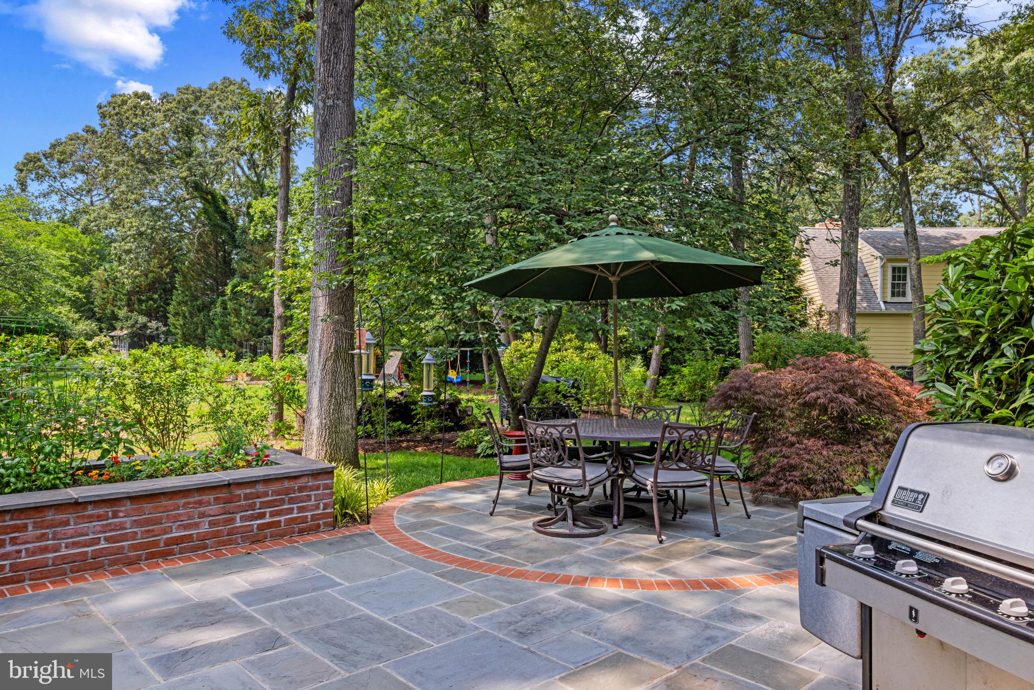 FAIR OAKS ON THE MAGOTHY - Residential