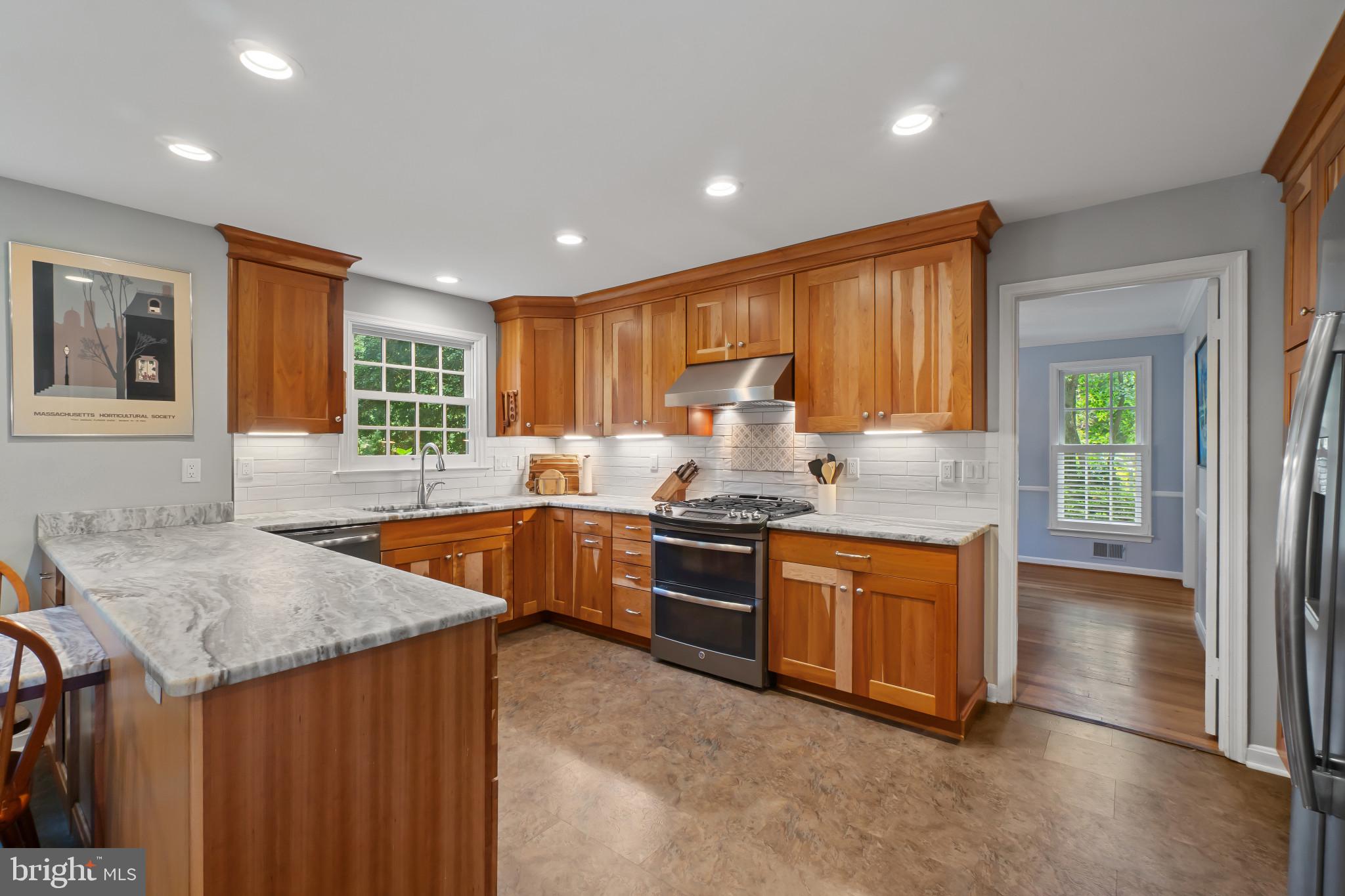 FAIR OAKS ON THE MAGOTHY - Residential