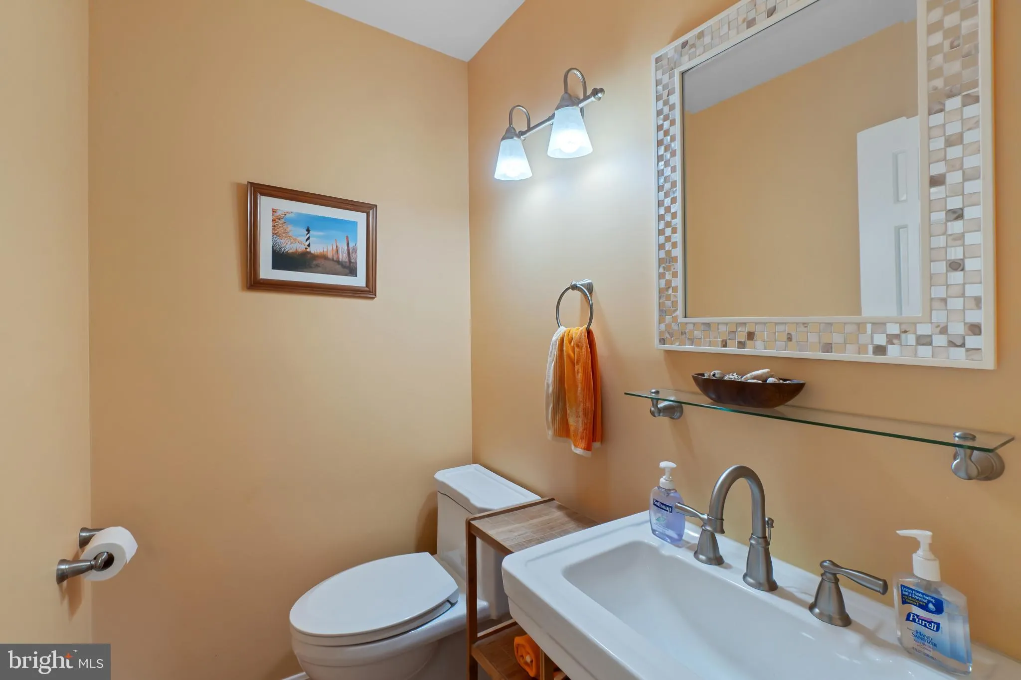 Severna Park, Maryland 21146, United States, 4 Bedrooms Bedrooms, ,3 BathroomsBathrooms,Residential,Coming Soon,167593