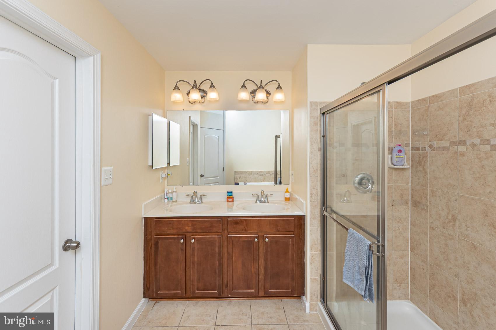 TANYARD SPRINGS - Residential