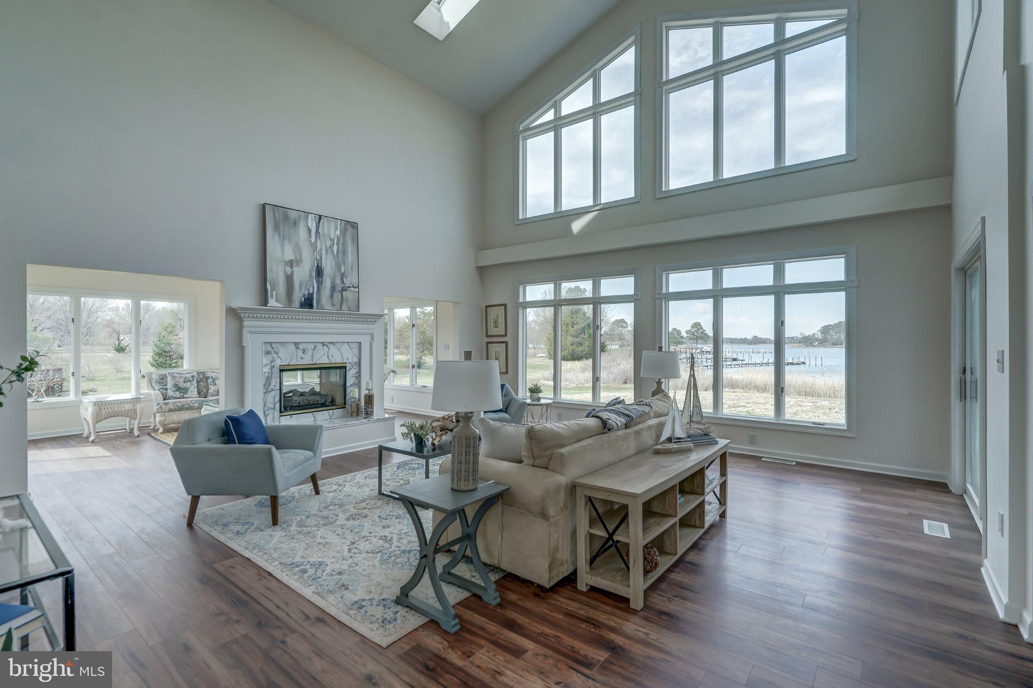 284 PALMER DRIVE