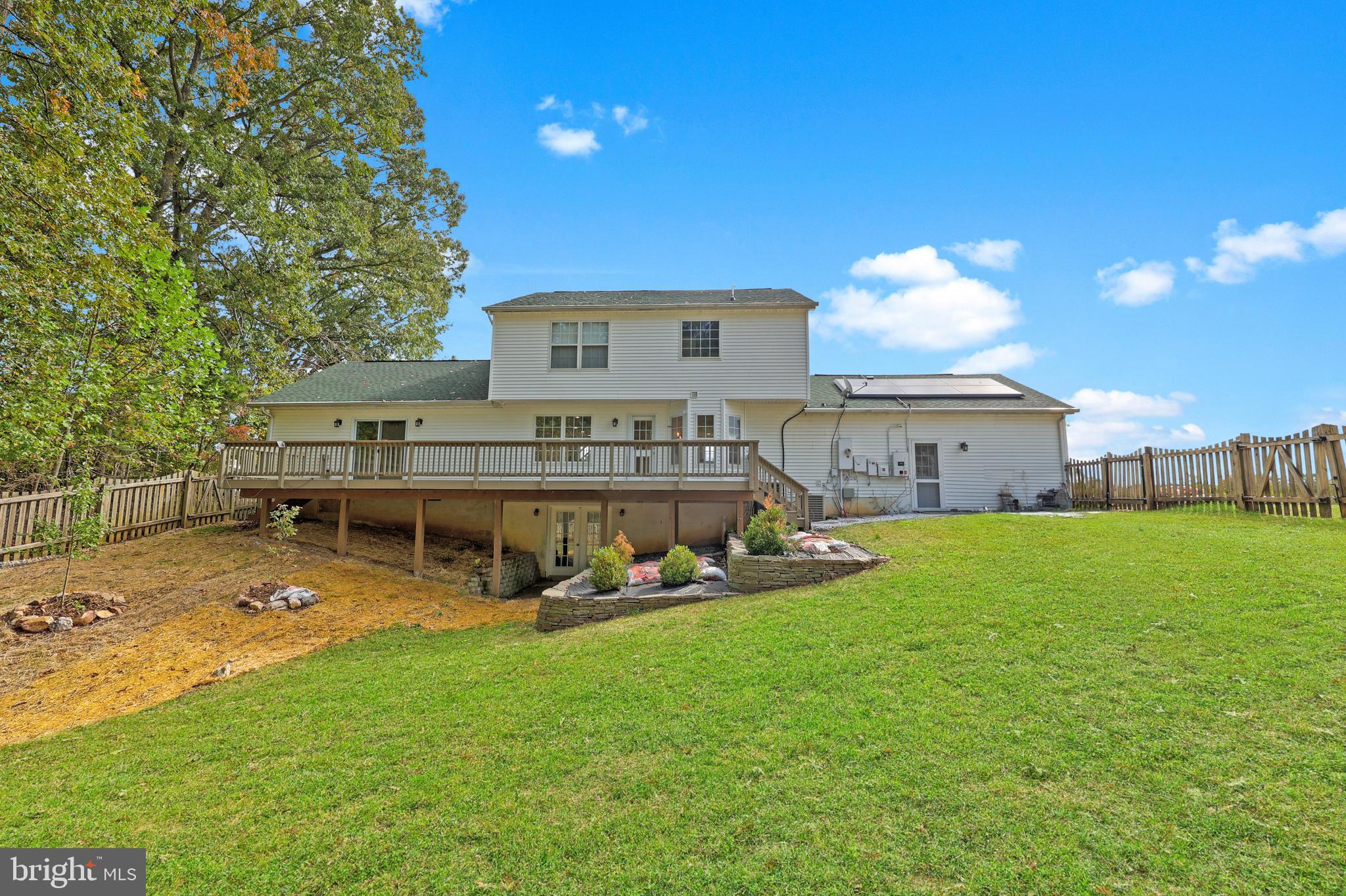 BEXLEY MANOR - Residential