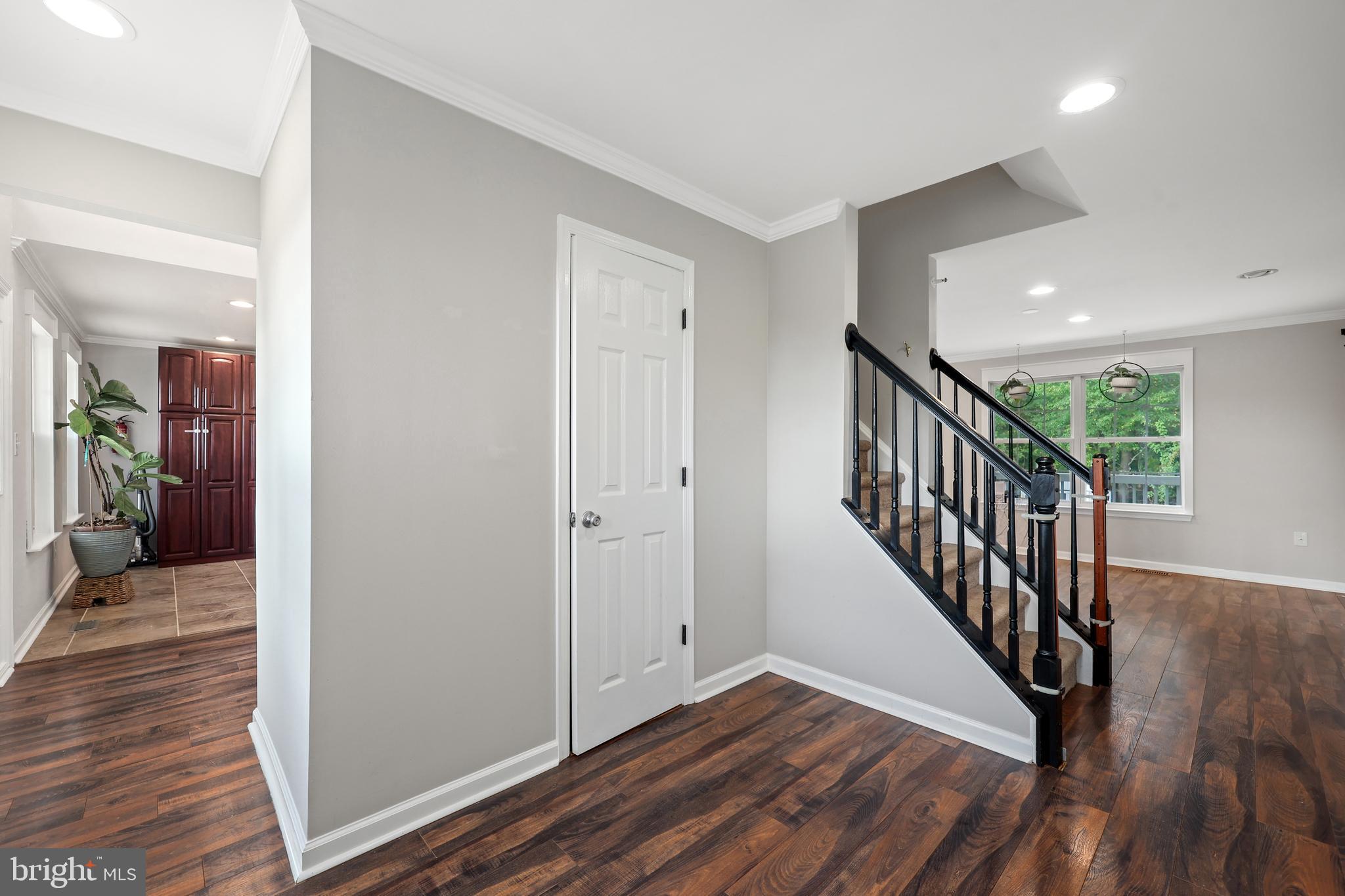 BEXLEY MANOR - Residential