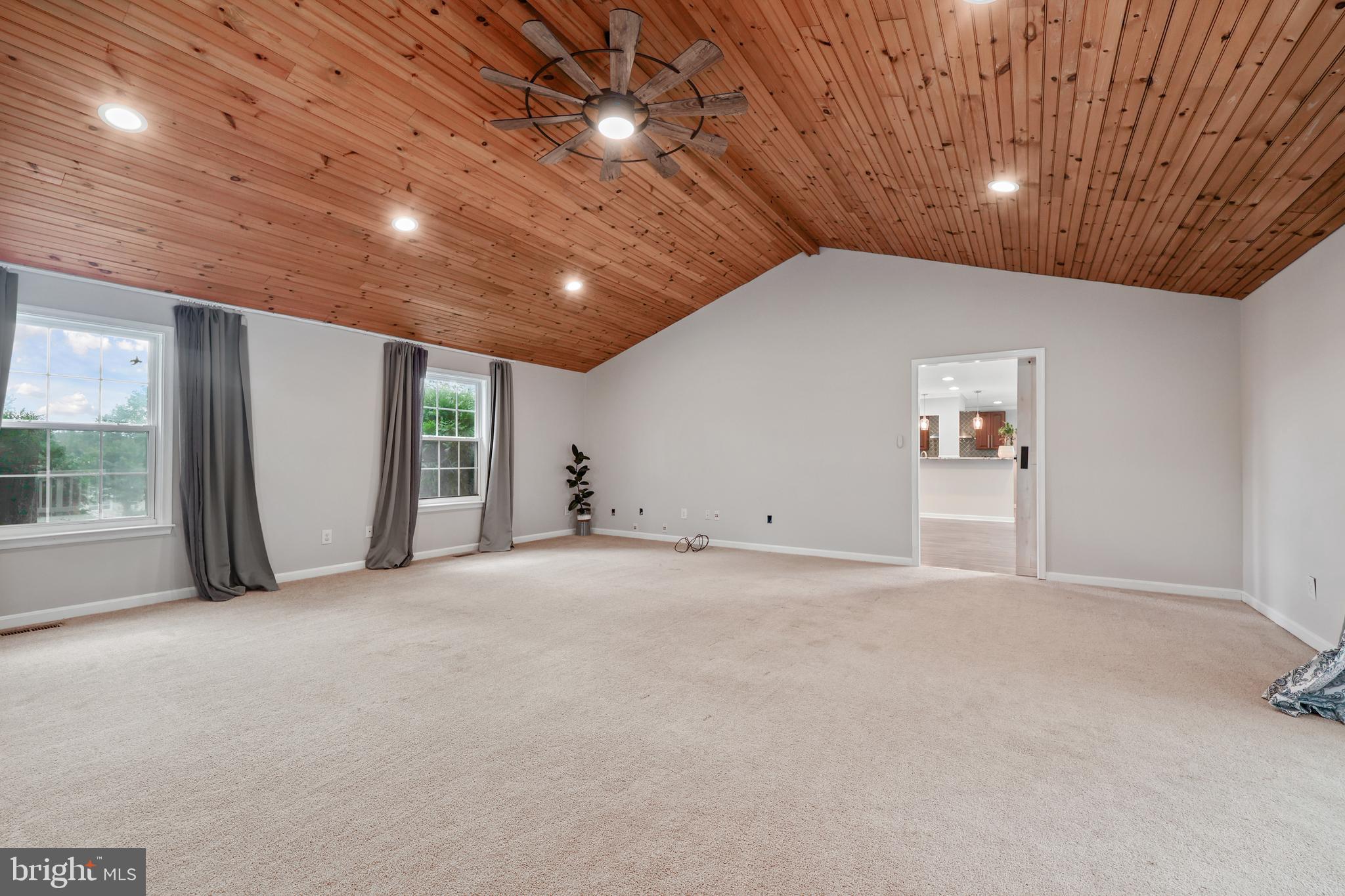 BEXLEY MANOR - Residential